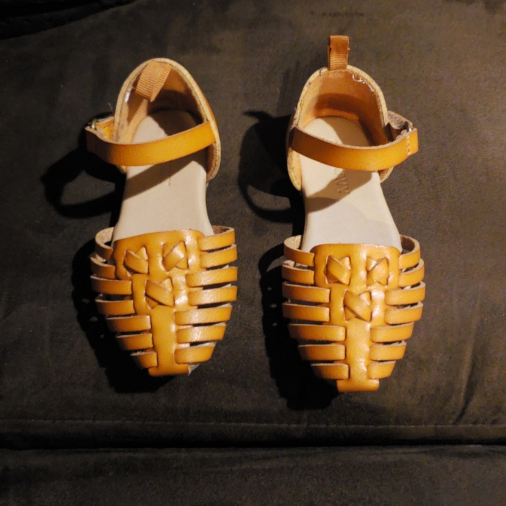 Kids shoes